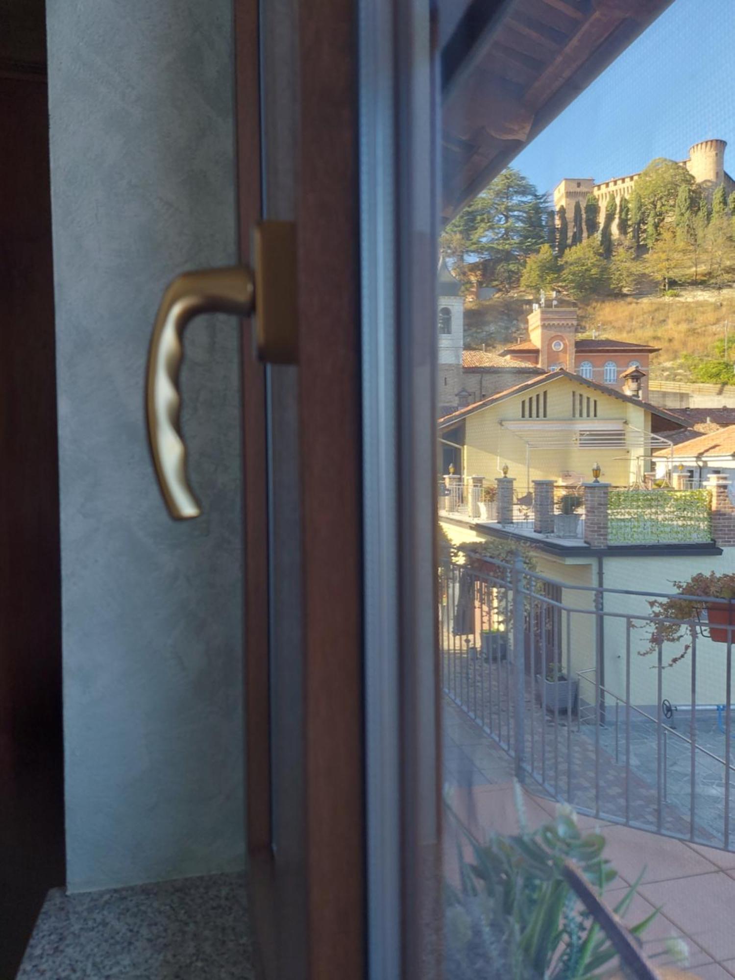 Rocche Di Montexelo - Green Key Apartments & Spa Monticello d'Alba Kültér fotó